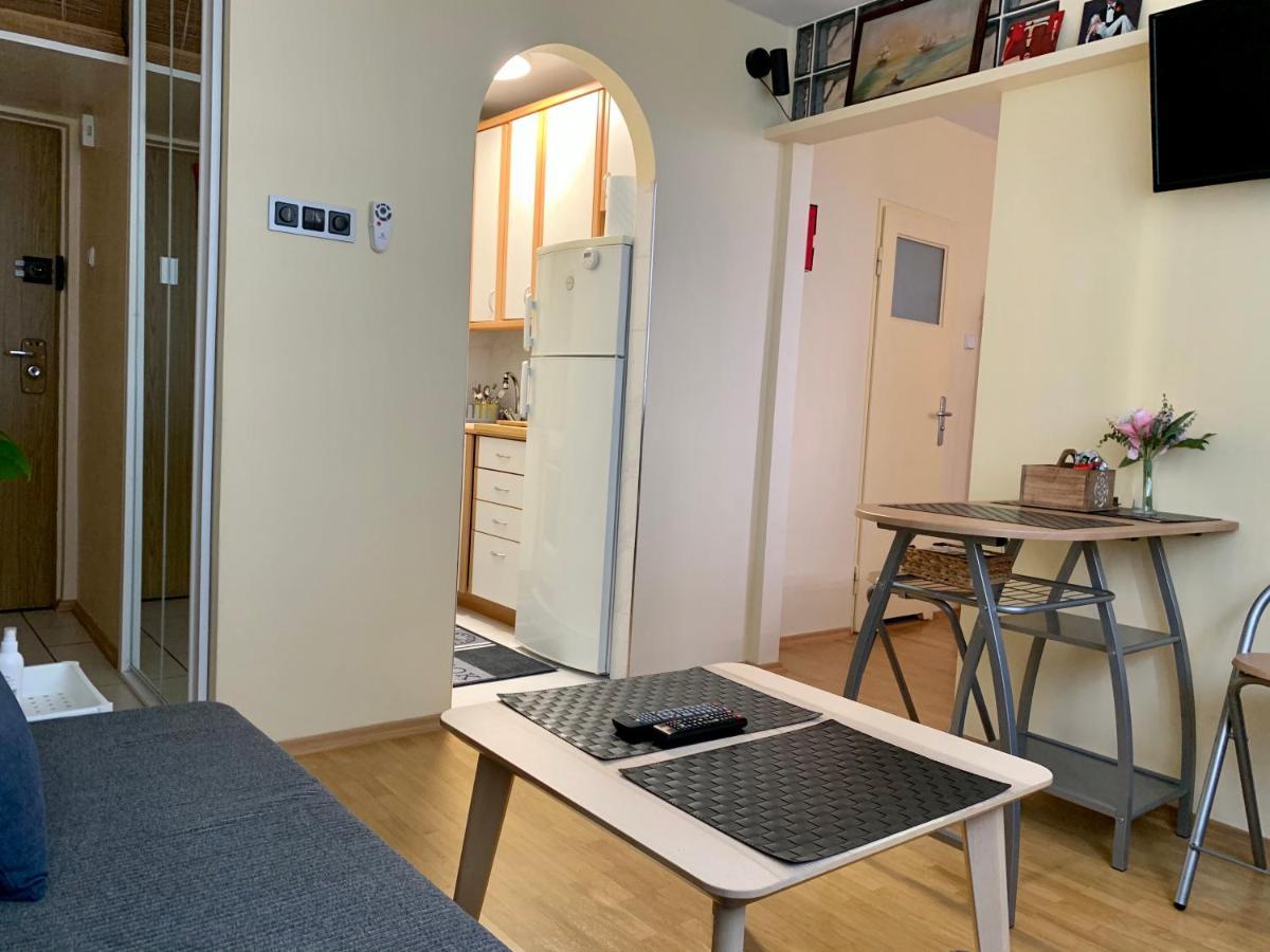 Miaczynska Apartament Варшава Екстериор снимка